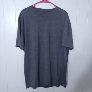 Lululemon Mens Short Sleeve Athletic T-Shirt Faded Gray